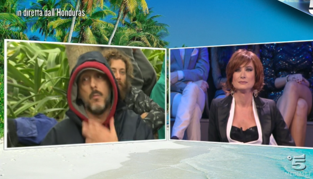 Isola dei Famosi 12: Ceccherini minaccia di lasciare, al televoto De Grenet-Mello Isola dei Famosi 12: Ceccherini minaccia di lasciare, al televoto De Grenet-Mello