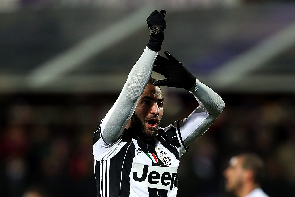 Napoli-Juve, il giorno di Higuain. Formazioni, temi tattici e tv Napoli-Juve, il giorno di Higuain. Formazioni, temi tattici e tv