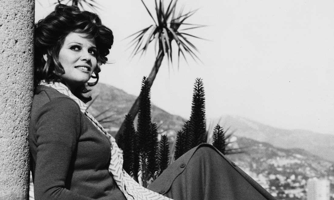 Claudia Cardinale ritoccata dal Festival di Cannes. Ecco la sua bellezza autentica – Foto