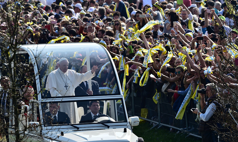 Papa Francesco a Milano: le foto più belle