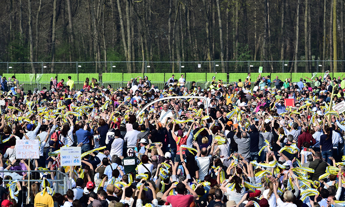 Papa Francesco a Milano: le foto più belle