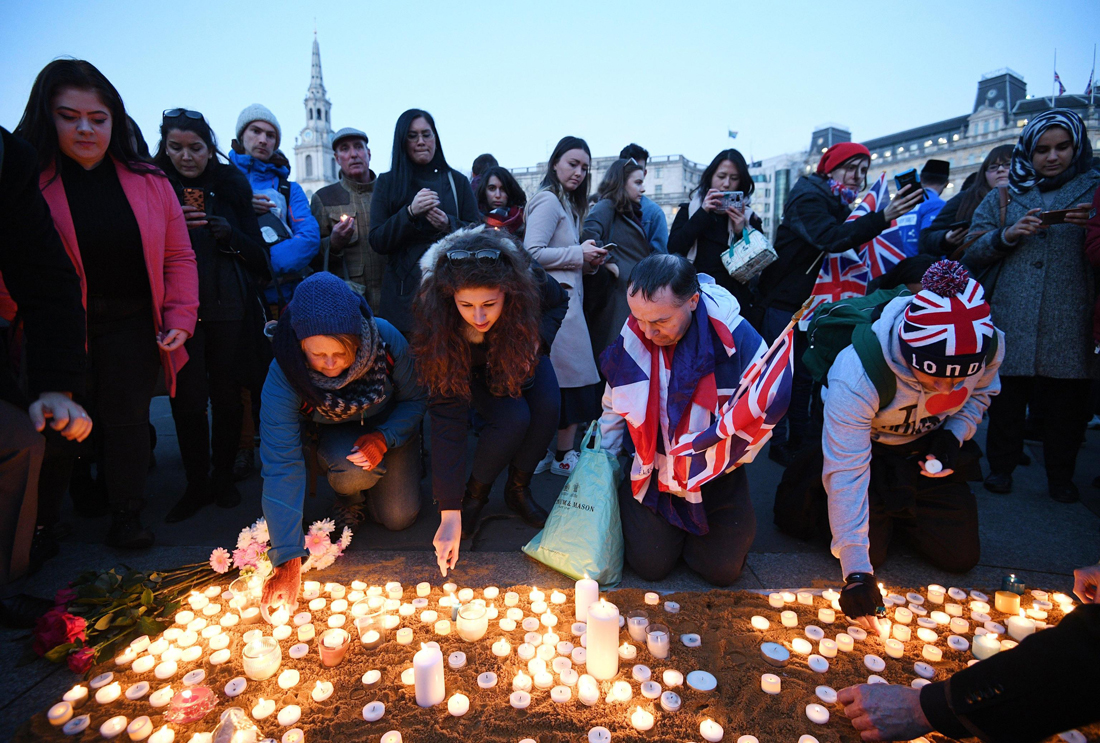 Attentato di Londra: cosa sappiamo finora – FOTO e VIDEO