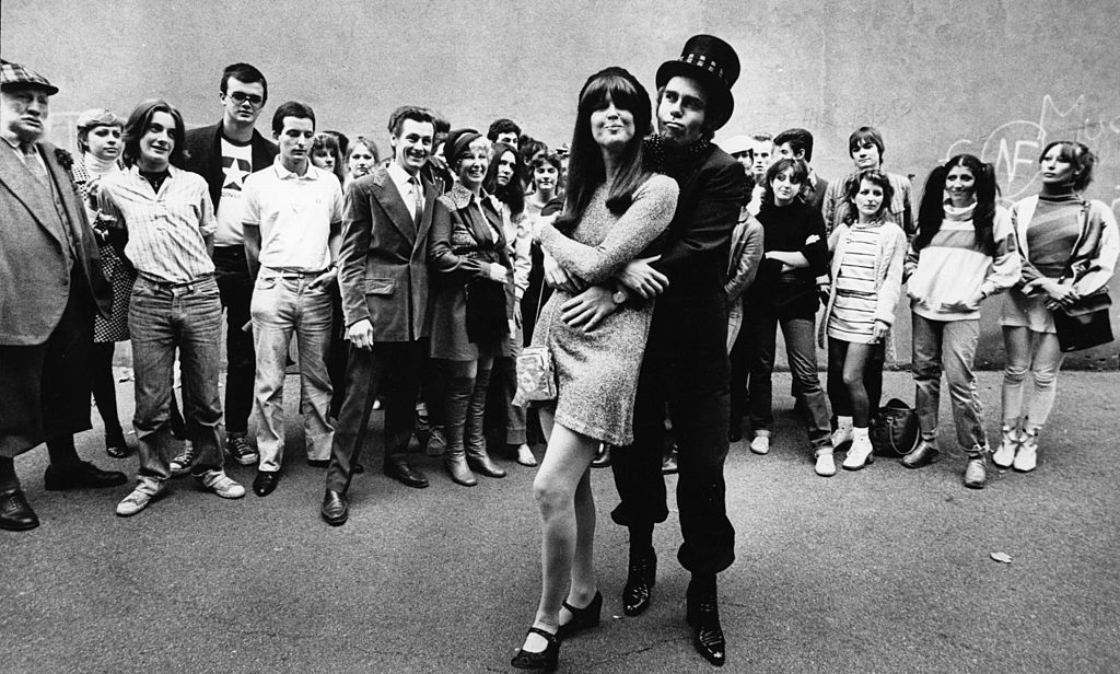 Elton John compie 70 anni: la sua storia in 10 immagini cult Elton John compie 70 anni: la sua storia in 10 immagini cult