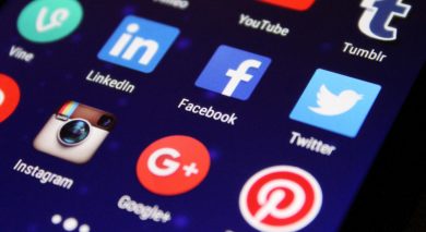 ‘Il libro digitale dei morti’, l’immortalità digitale nei social network