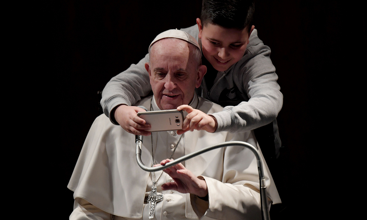 Papa Francesco, le foto e la storia