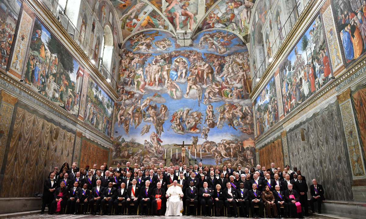 Papa Francesco, le foto e la storia