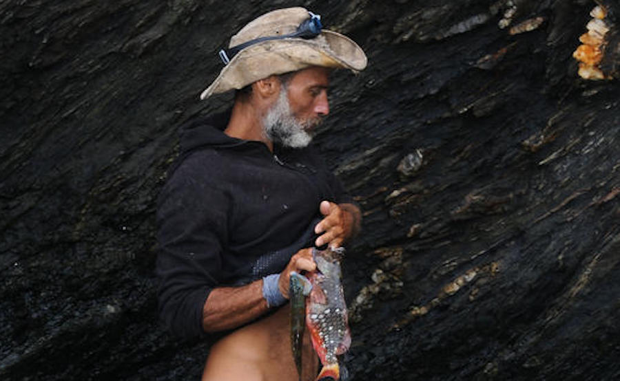 Isola dei Famosi 12, Samantha De Grenet colpita da un malore Isola dei Famosi 12, Samantha De Grenet colpita da un malore