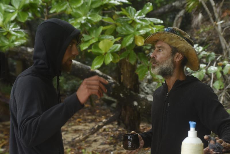 Isola dei Famosi 12, Samantha De Grenet colpita da un malore Isola dei Famosi 12, Samantha De Grenet colpita da un malore