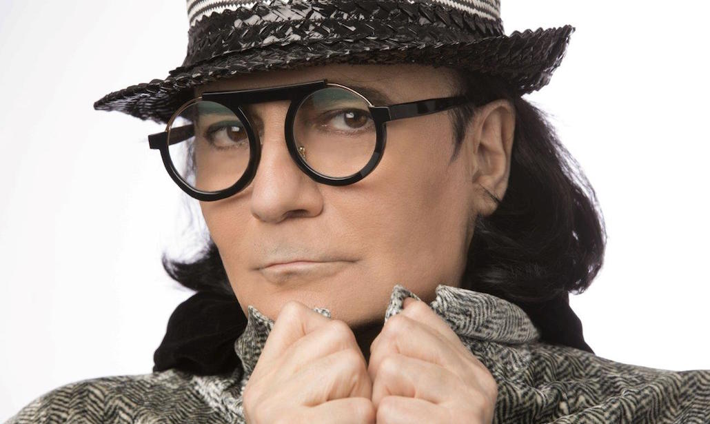 Renato Zero: uno spettacolo di “teatro totale” per i suoi 50 anni di carriera