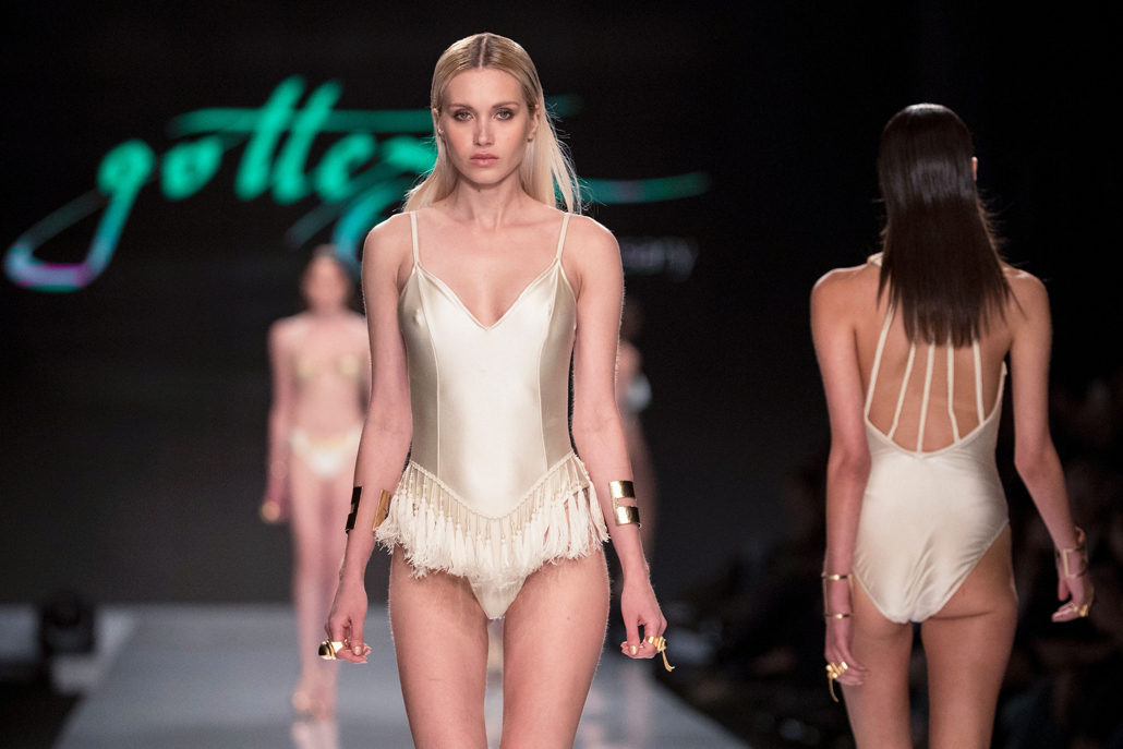 Bikini e costumi da bagno, le creazioni di Gottex