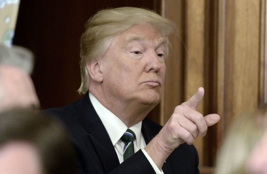 Ora Trump accusa di spionaggio gli 007… britannici