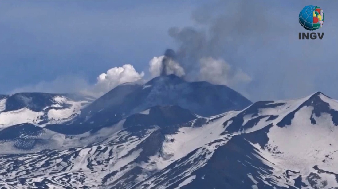 Etna, l’eruzione – FOTO e VIDEO Etna, l’eruzione – FOTO e VIDEO