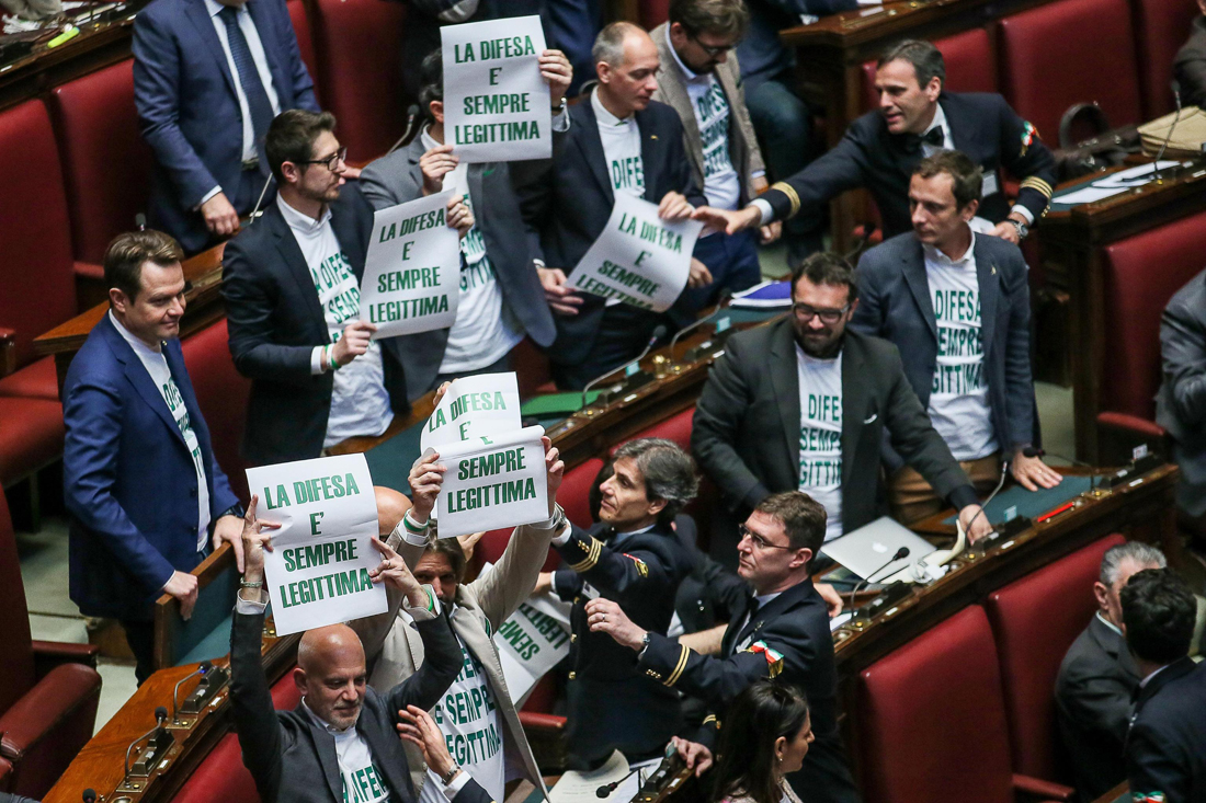 Legge sulla legittima difesa: cosa cambiare