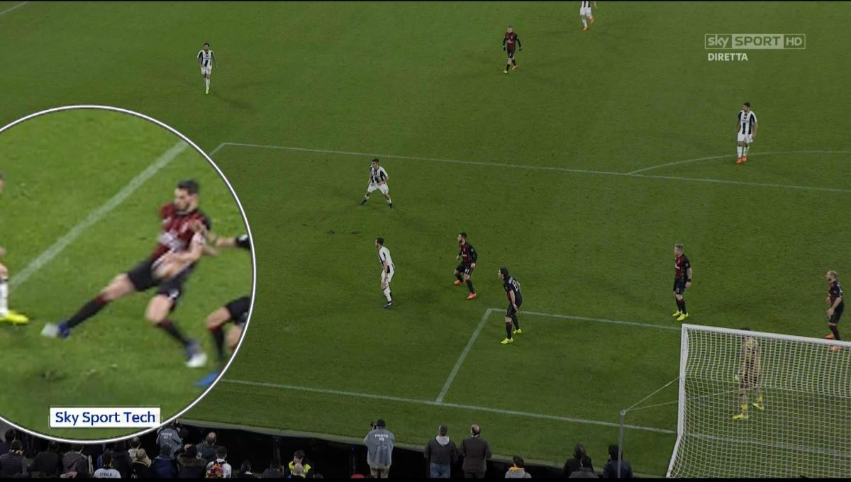 Galleria foto 'Juventus-Milan 2-1: Dybala, rigore e caos. Il Milan protesta' - foto 11