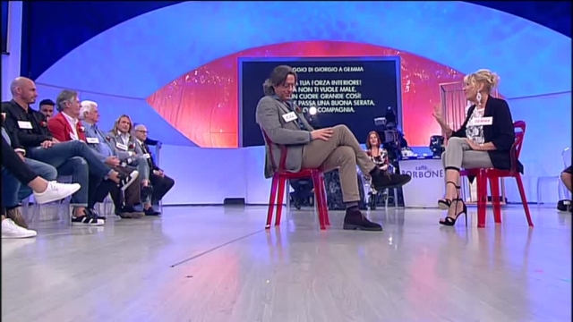 Uomini e Donne: Gemma chiude con Michele e si riavvicina a Marco Uomini e Donne: Gemma chiude con Michele e si riavvicina a Marco