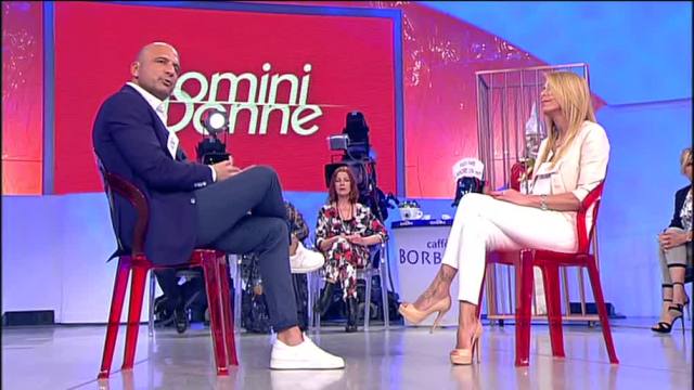 Uomini e Donne: Gemma chiude con Michele e si riavvicina a Marco Uomini e Donne: Gemma chiude con Michele e si riavvicina a Marco