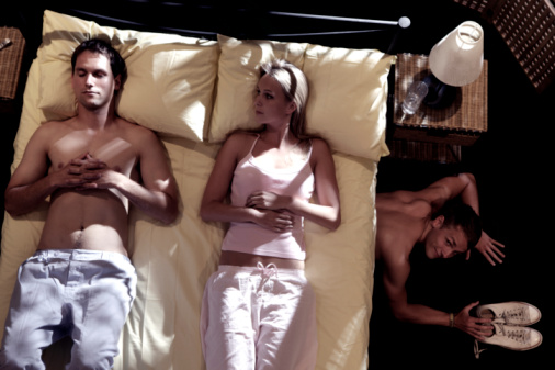 Amore, 7 segnali di “corna” Amore, 7 segnali di “corna”