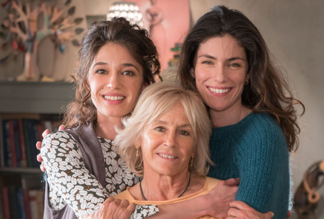 Sorelle: Anna Valle e Loretta Goggi protagoniste della nuova serie di Rai 1 Sorelle: Anna Valle e Loretta Goggi protagoniste della nuova serie di Rai 1