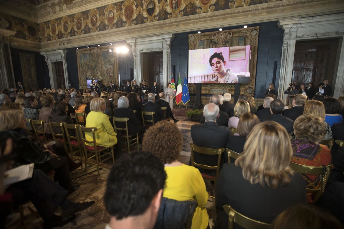 Gli auguri alle donne del Presidente Mattarella – FOTO