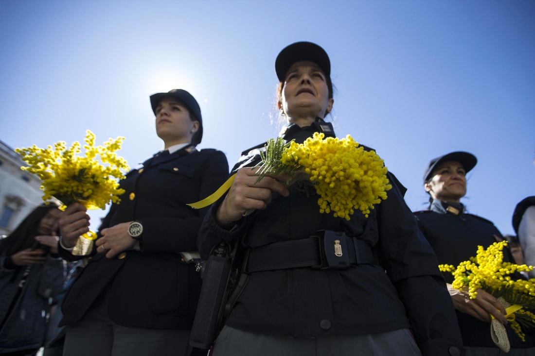 Gli auguri alle donne del Presidente Mattarella – FOTO