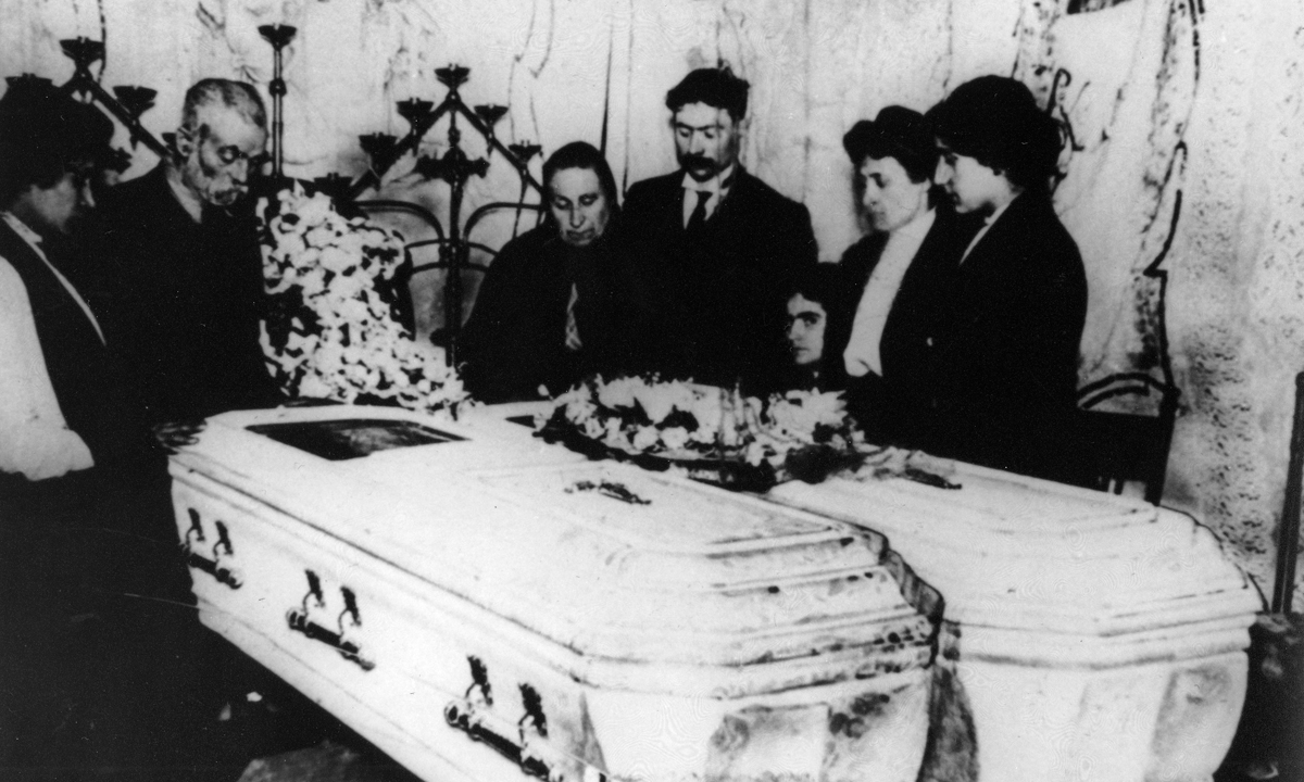 Festa delle donne: nel 1911 l’incendio di New York, ma era il 25 marzo Festa delle donne: nel 1911 l’incendio di New York, ma era il 25 marzo