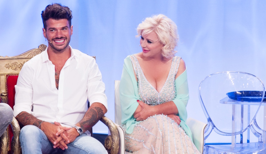 Uomini e Donne: Claudio Sona e Mario Serpa si sono lasciati Uomini e Donne: Claudio Sona e Mario Serpa si sono lasciati
