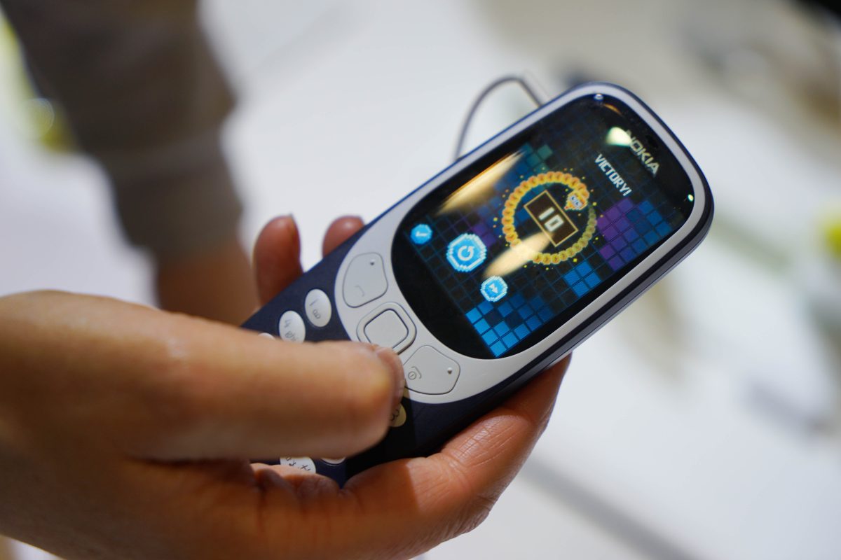 Nokia 3310, bello e inutile (per chi va negli USA) Nokia 3310, bello e inutile (per chi va negli USA)