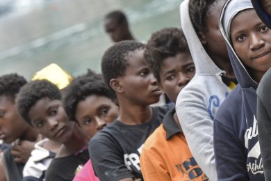 Migranti, così i Paesi europei non rispettano gli impegni
