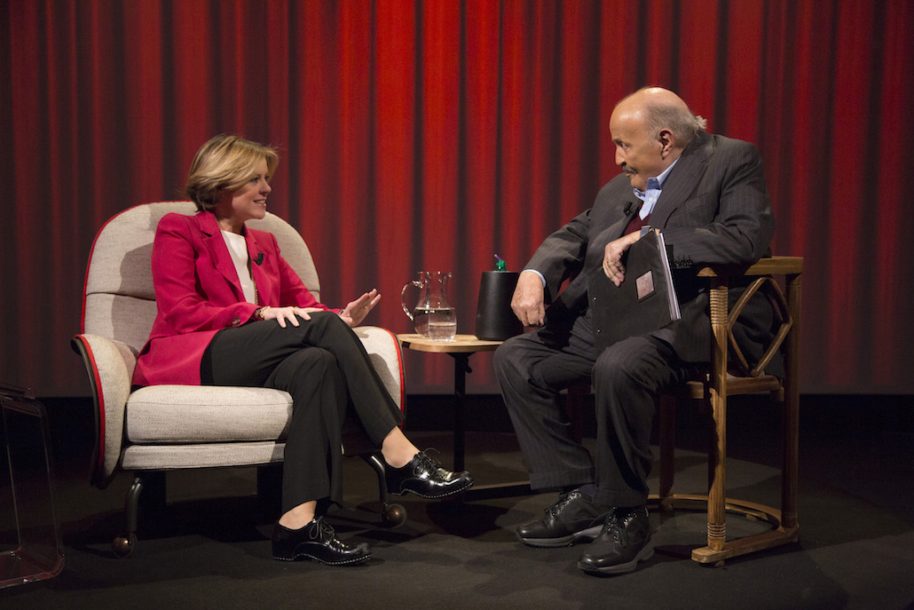 L’Intervista: Maurizio Costanzo incontra il Ministro Beatrice Lorenzin L’Intervista: Maurizio Costanzo incontra il Ministro Beatrice Lorenzin