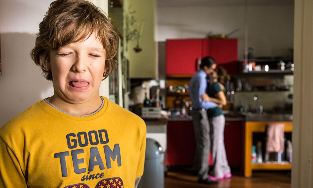 La mia famiglia a soqquadro, commedia di Max Nardari – Video