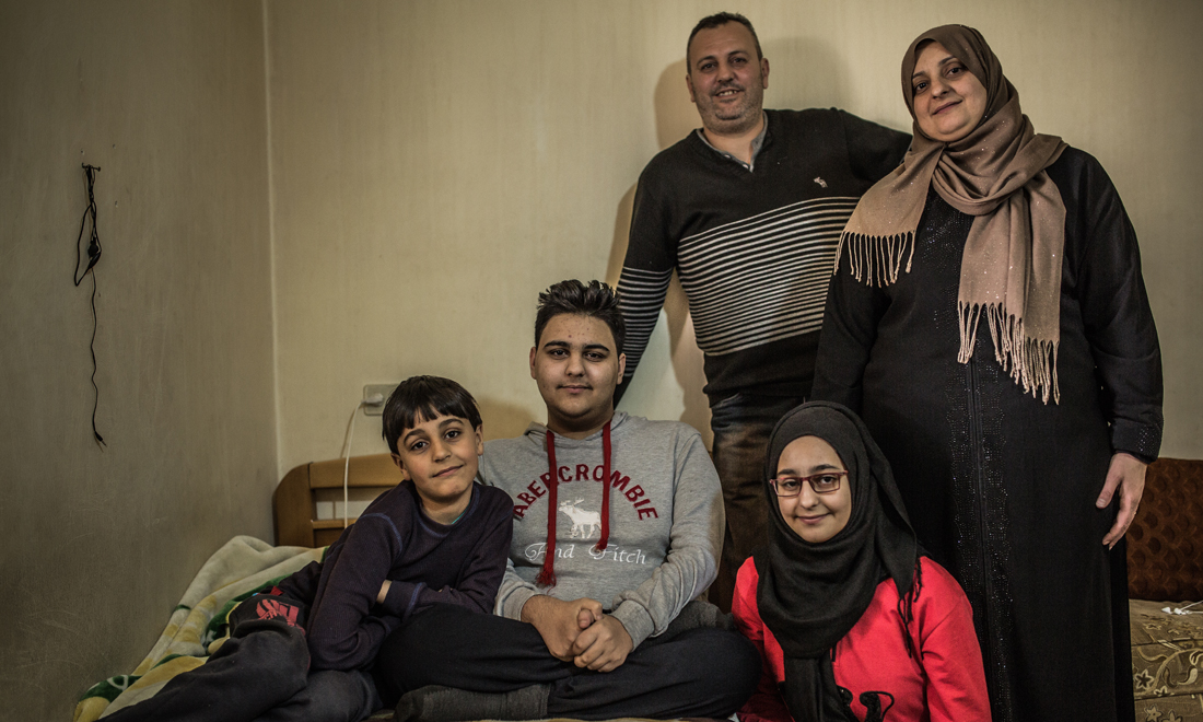 Profughi in fuga dalla Siria: 125 raggiungono l’Italia in aereo – Foto