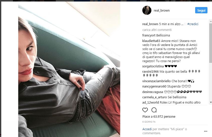 Emma Marrone, due flirt in due giorni Emma Marrone, due flirt in due giorni