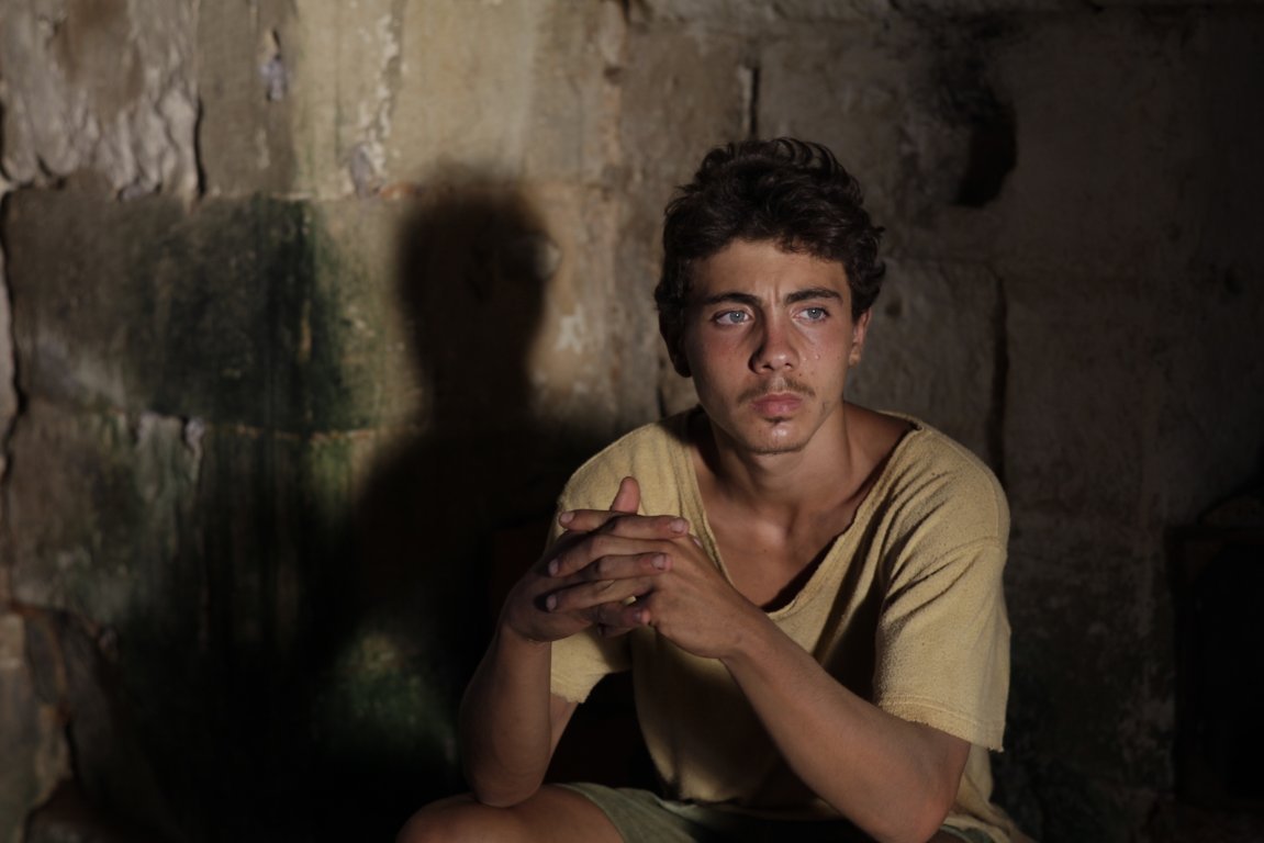 La guerra dei cafoni al cinema – Foto e recensione