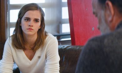 The Circle, Tom Hanks ed Emma Watson in un futuro senza privacy – Video