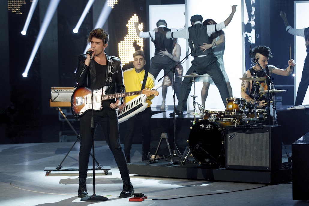 Amici 2017: Emma Marrone torna a fare la coach, Raz Degan quinto giudice Amici 2017: Emma Marrone torna a fare la coach, Raz Degan quinto giudice