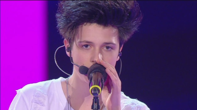 Amici 2017: Emma Marrone torna a fare la coach, Raz Degan quinto giudice Amici 2017: Emma Marrone torna a fare la coach, Raz Degan quinto giudice