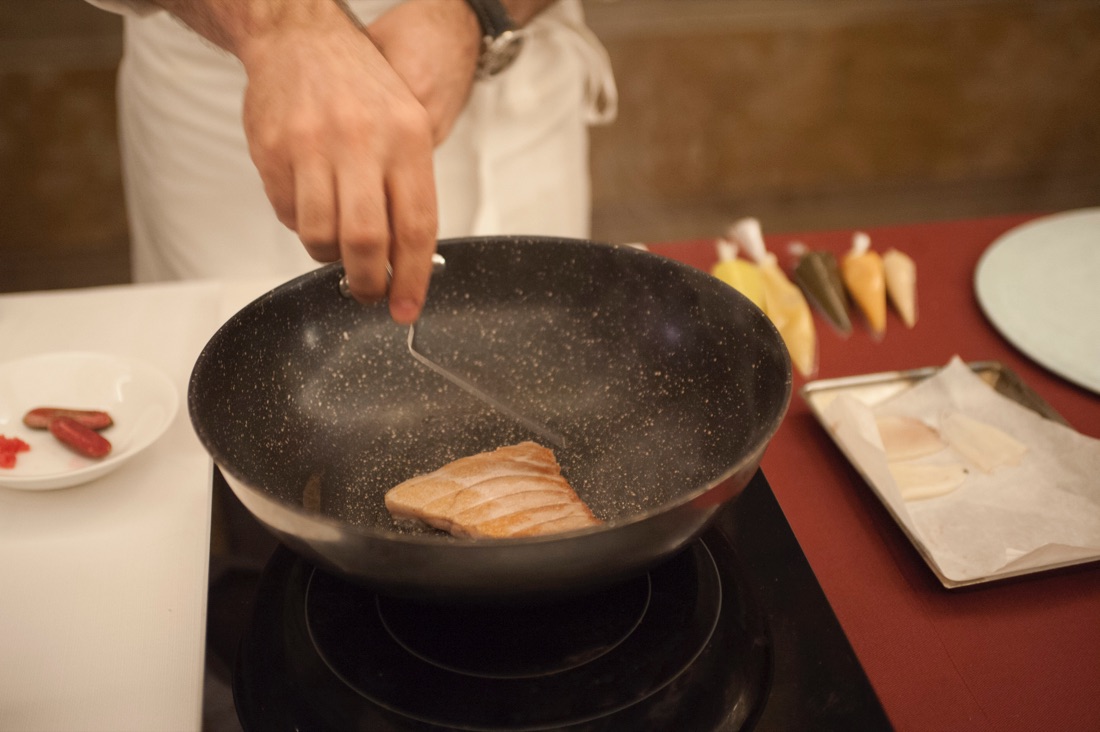 Lo chef Enrico Bartolini e la ventresca di tonno – FOTO e VIDEO Lo chef Enrico Bartolini e la ventresca di tonno – FOTO e VIDEO