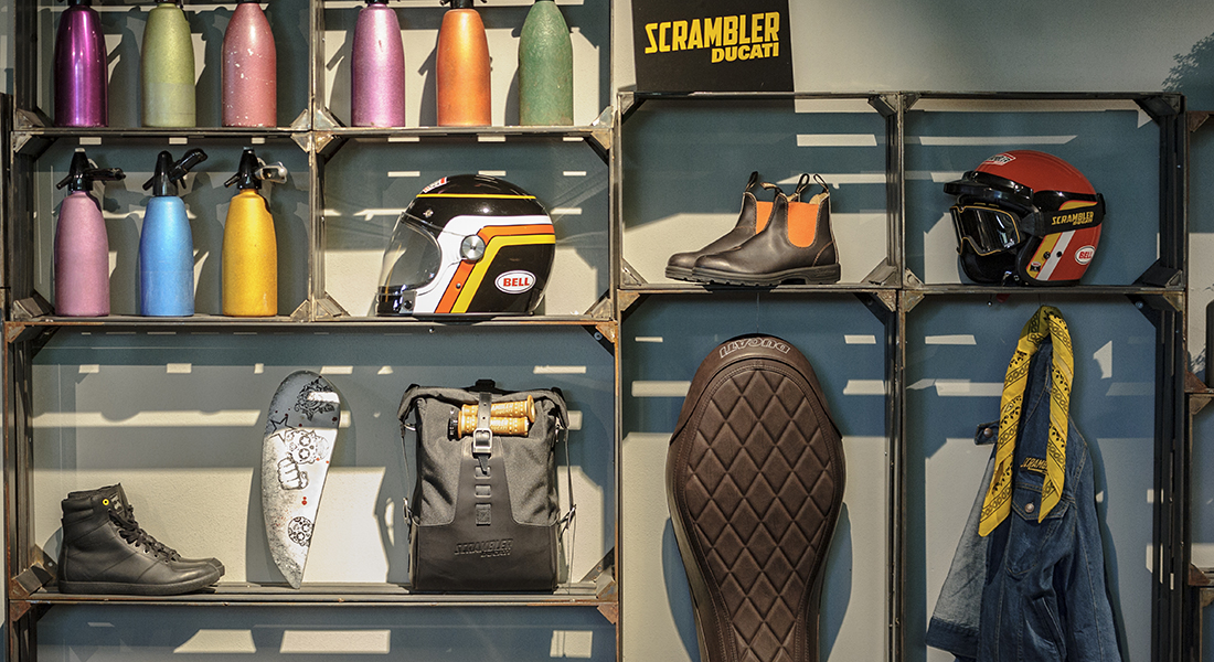 Galleria foto 'Ducati Scrambler Café Racer, sportiva e modaiola' - foto 5