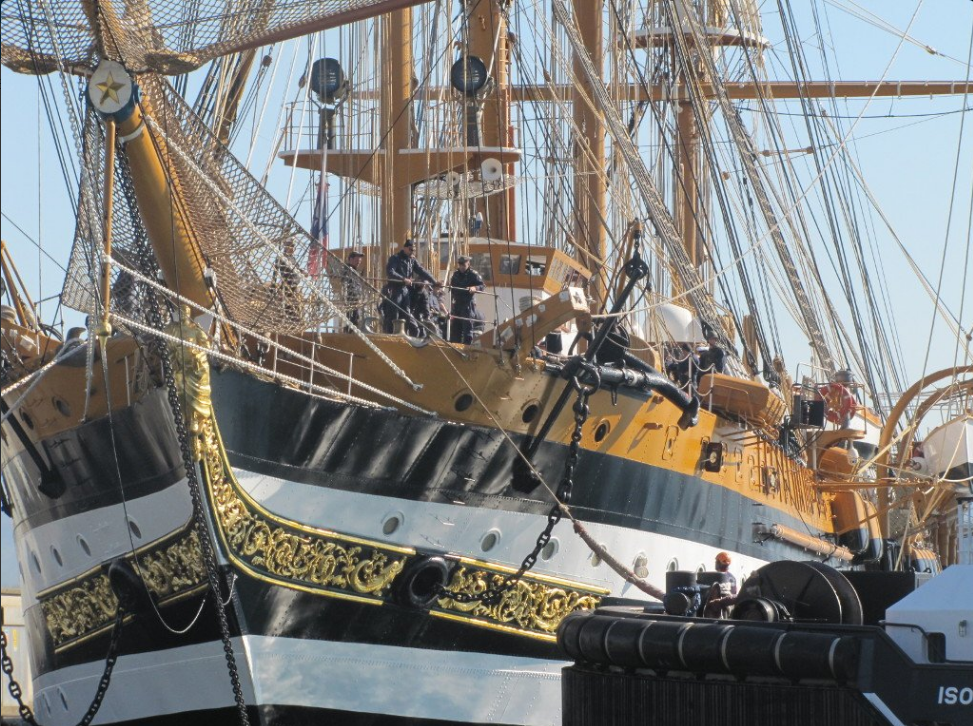 Galleria foto 'La Nave Vespucci ritorna in America' - foto 10