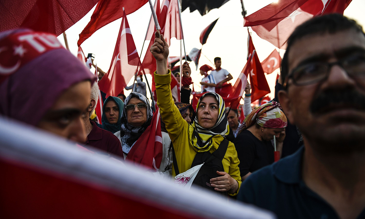 Referendum in Turchia: fine della democrazia liberale