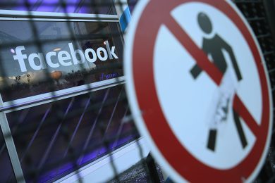 Facebook: contro il terrorismo (e la pedofilia) si può fare di più