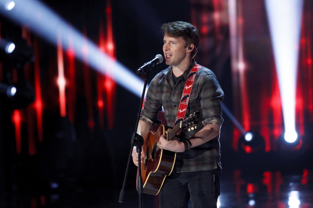 Amici 2017: torna Roberto Saviano, ospiti Il Volo, Emma Marrone e James Blunt Amici 2017: torna Roberto Saviano, ospiti Il Volo, Emma Marrone e James Blunt