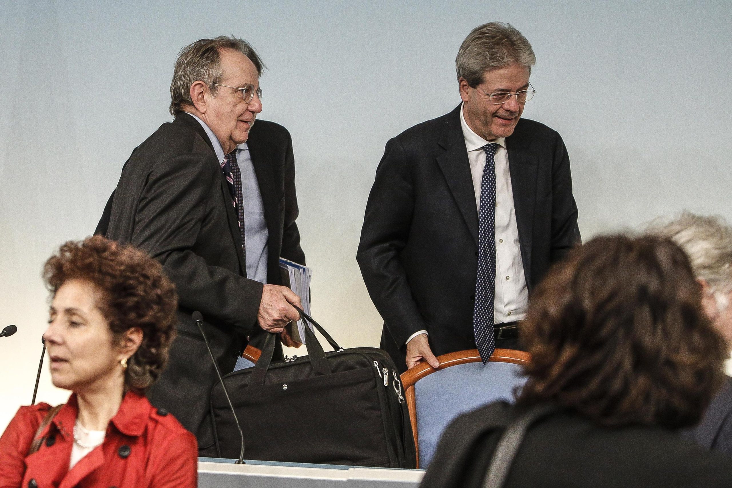 Le tasse nel 2018 non scenderanno: i motivi