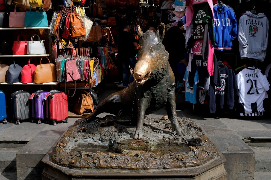 Viaggi, 10 luoghi “scaramantici” in Italia