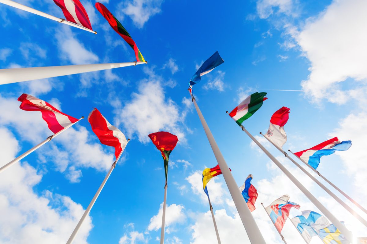 Paese che vai, motto che trovi