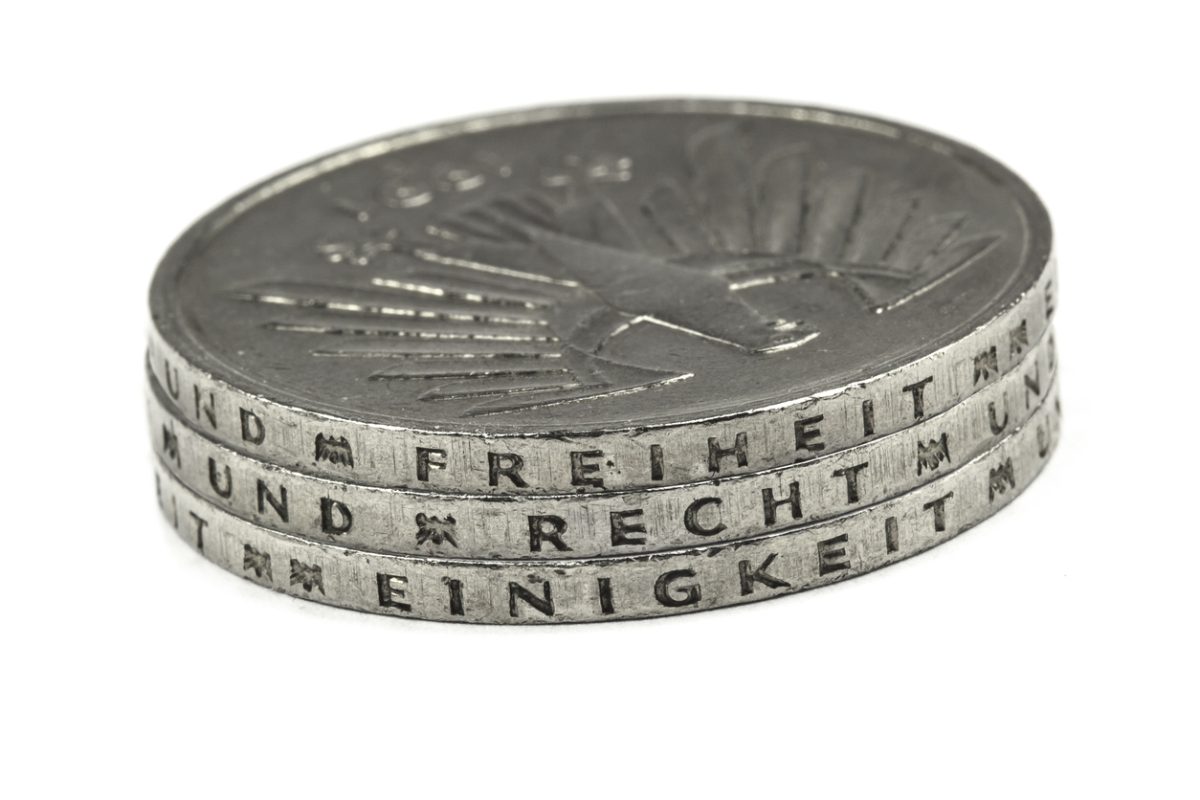 Paese che vai, motto che trovi