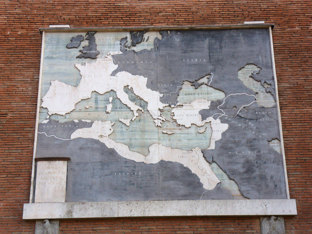 Paese che vai, motto che trovi