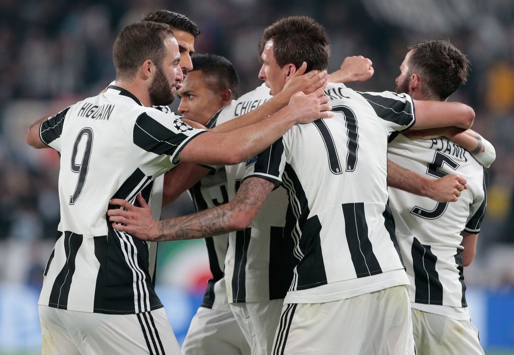 Juventus-Barcellona 3-0: Dybala show, semifinale a un passo