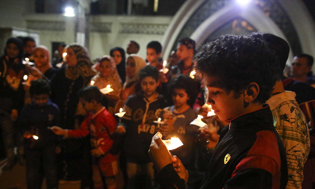 Galleria foto 'Attentati in Egitto: i funerali delle vittime a Tanta e Alessandria – Foto' - foto 5