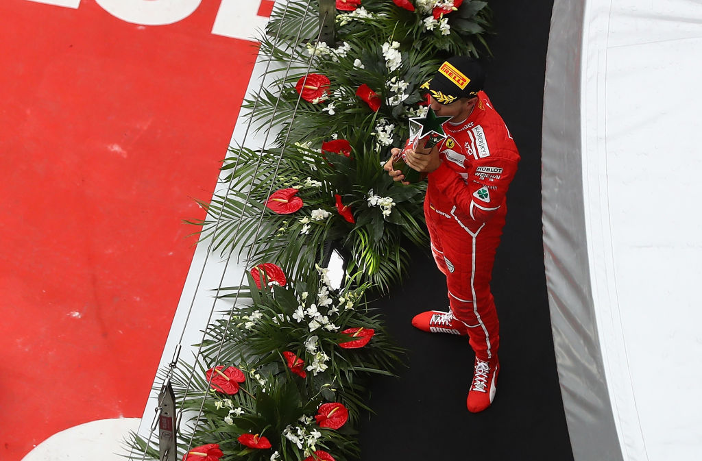 Gp Cina, Ferrari sul podio (e Vettel sfida il vincitore Hamilton)